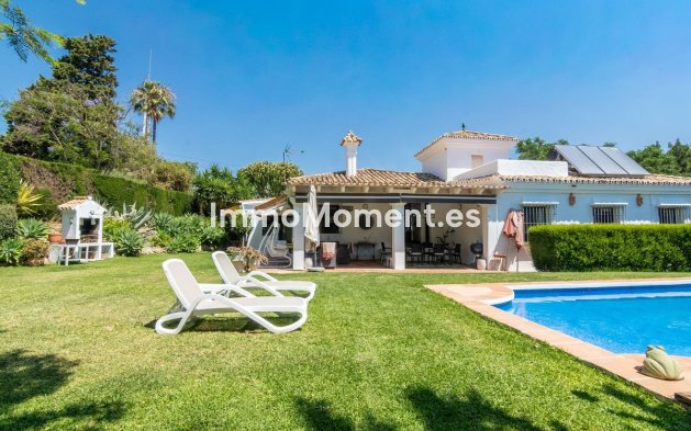 Wiederverkauf - Freistehende Villa - Estepona  - Estepona Centro