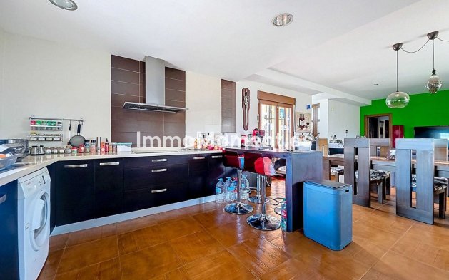 Revente - Villa individuelle - Pinoso - Pinoso Centro