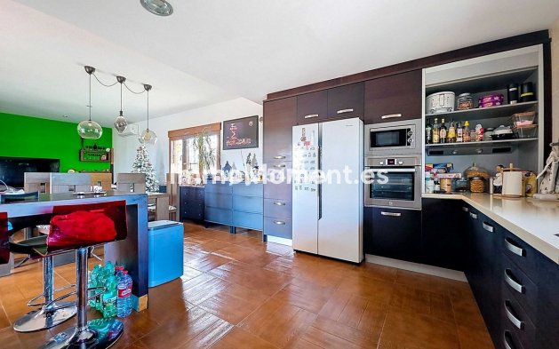 Revente - Villa individuelle - Pinoso - Pinoso Centro