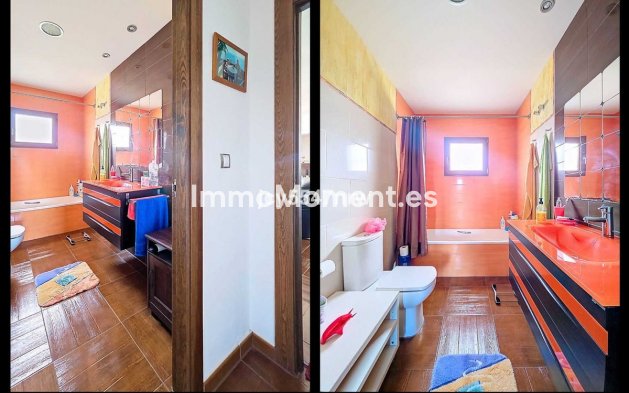 Revente - Villa individuelle - Pinoso - Pinoso Centro