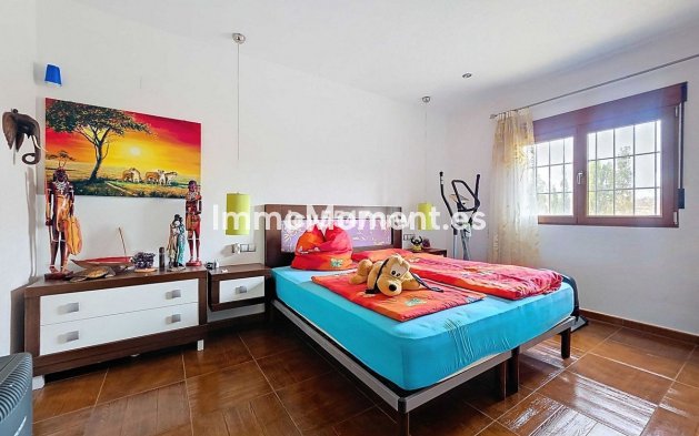 Revente - Villa individuelle - Pinoso - Pinoso Centro