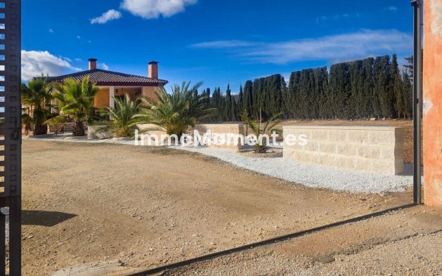 Revente - Villa individuelle - Pinoso - Pinoso Centro