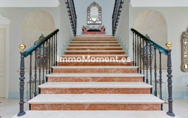 Reventa - Villa independiente - Marbella - Guadalmina Baja