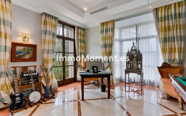 Reventa - Villa independiente - Marbella - Guadalmina Baja