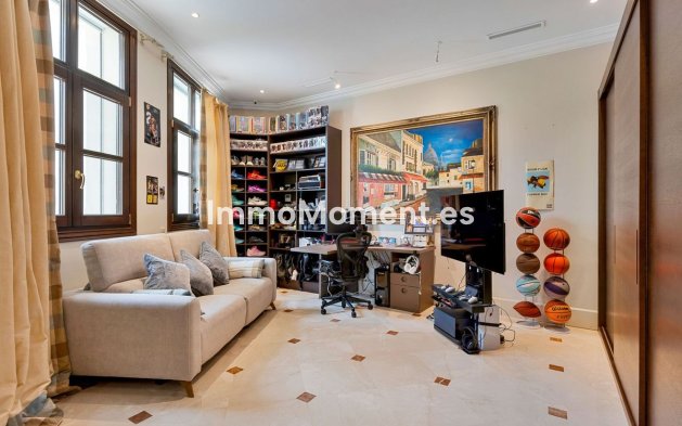 Reventa - Villa independiente - Marbella - Guadalmina Baja