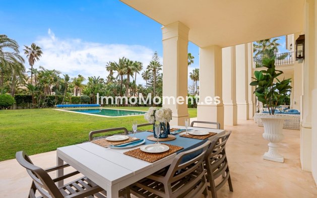Reventa - Villa independiente - Marbella - Guadalmina Baja