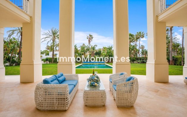 Reventa - Villa independiente - Marbella - Guadalmina Baja