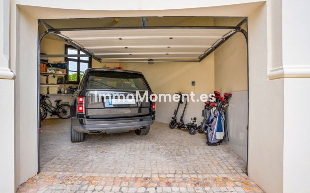 Reventa - Villa independiente - Marbella - Guadalmina Baja