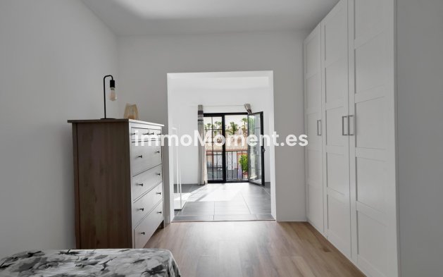 Revente - Maison mitoyenne - Estepona  - Estepona Centro