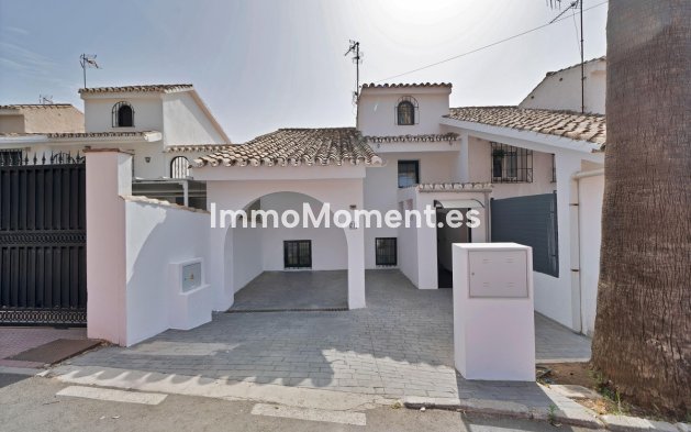 Revente - Maison mitoyenne - Estepona  - Estepona Centro