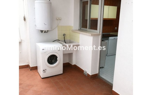Resale - Apartment - Fuengirola - Fuengirola Centro