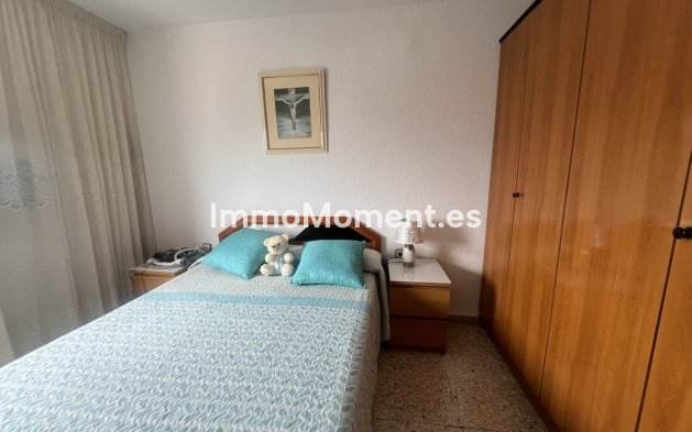 Resale - Apartment - Málaga