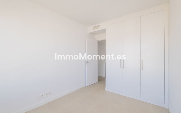Resale - Detached villa - Estepona - Estepona Centro