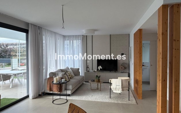 Resale - Detached villa - Estepona - Estepona Centro