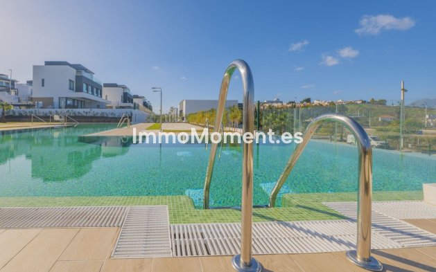 Resale - Detached villa - Estepona - Estepona Centro