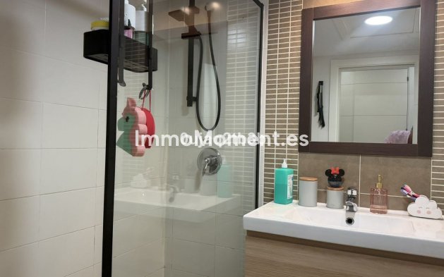 Resale - Apartment - Benahavís - Benahavís Centro