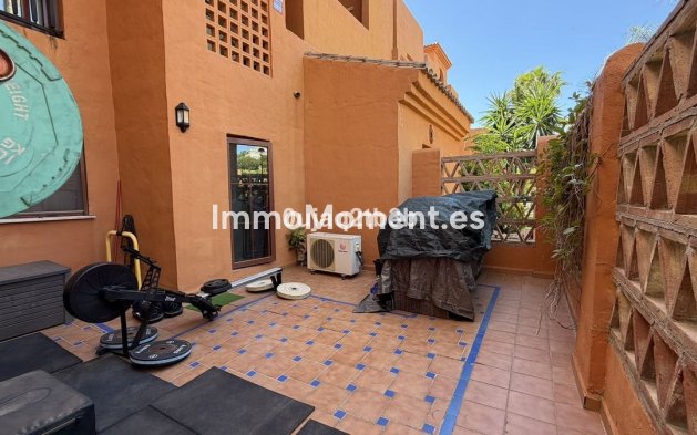 Resale - Apartment - Benahavís - Benahavís Centro