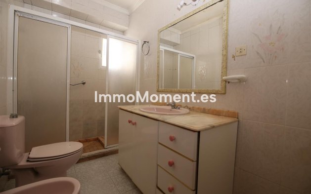Revente - Maison mitoyenne - Estepona  - Estepona Centro
