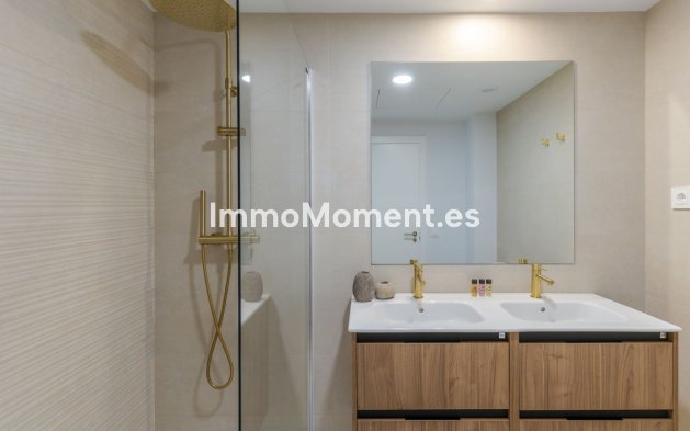 Revente - Appartement - Estepona  - Estepona Centro