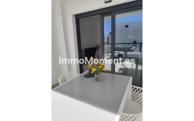 Resale - Apartment - Pilar de la Horadada - El Mojón