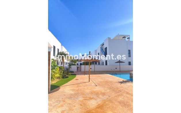 Resale - Apartment - Pilar de la Horadada - El Mojón
