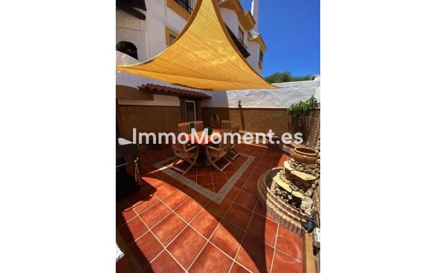 Resale - Townhouse - Estepona - Estepona Centro