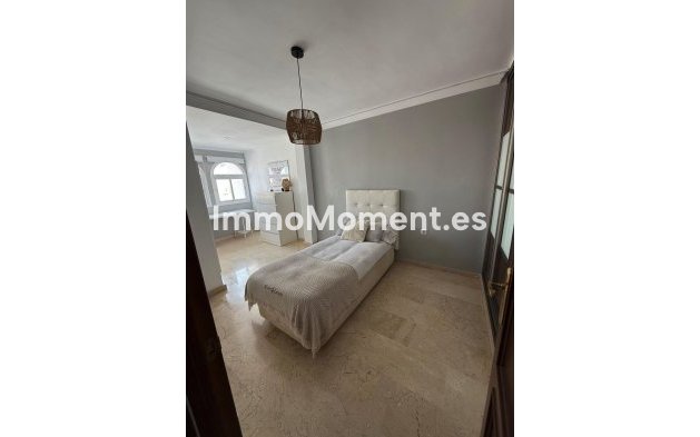 Resale - Townhouse - Estepona - Estepona Centro