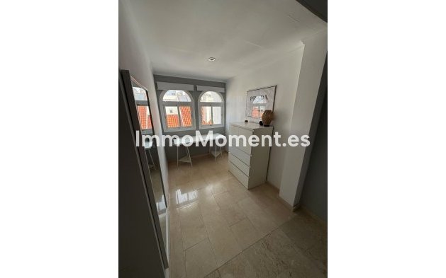 Resale - Townhouse - Estepona - Estepona Centro
