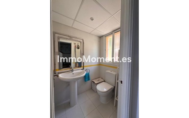 Resale - Townhouse - Estepona - Estepona Centro