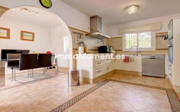 Reventa - Villa independiente - Casares - Casares Centro