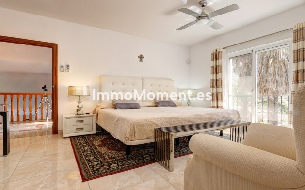 Reventa - Villa independiente - Casares - Casares Centro