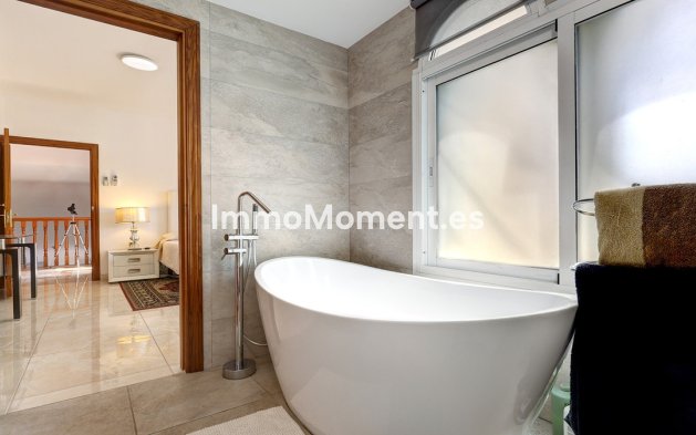 Reventa - Villa independiente - Casares - Casares Centro
