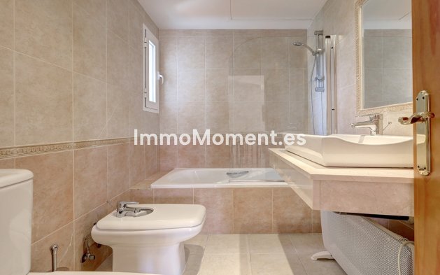 Reventa - Villa independiente - Casares - Casares Centro