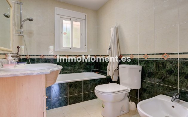 Reventa - Villa independiente - Casares - Casares Centro