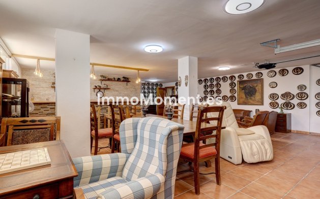 Reventa - Villa independiente - Casares - Casares Centro