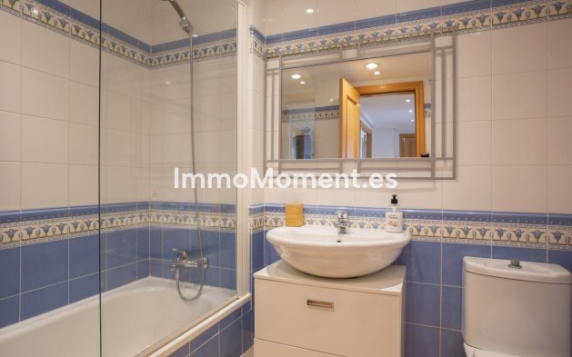 Wiederverkauf - Wohnung - Estepona  - Selwo