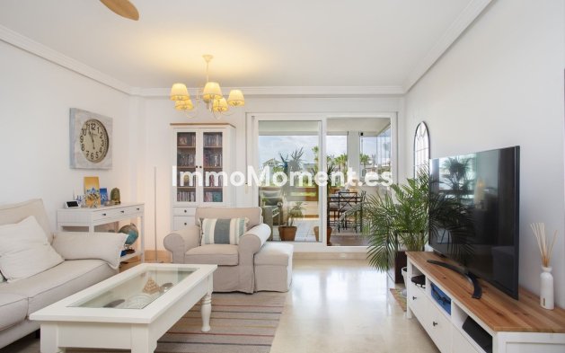 Wiederverkauf - Wohnung - Estepona  - Selwo