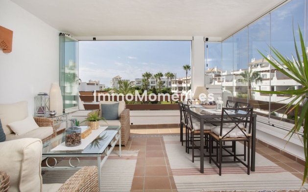 Wiederverkauf - Wohnung - Estepona  - Selwo