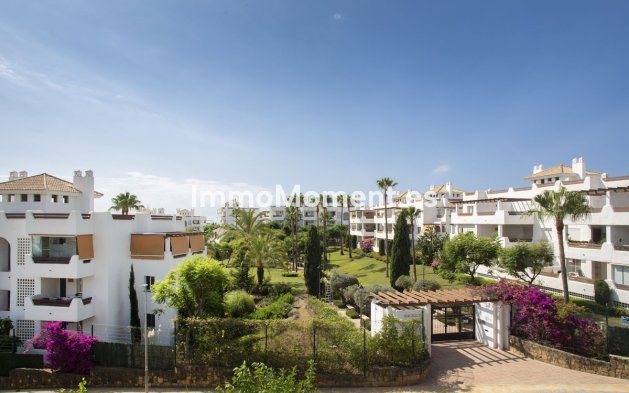 Wiederverkauf - Wohnung - Estepona  - Selwo