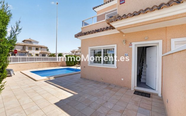 Resale - Townhouse - Orihuela - Cabo roig - La Zenia