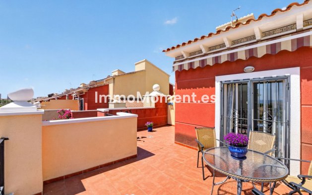 Resale - Townhouse - Torrevieja - Aguas Nuevas