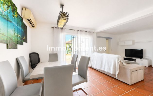 Resale - Townhouse - Estepona - Estepona Centro