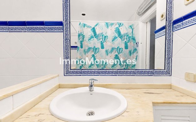 Resale - Townhouse - Estepona - Estepona Centro