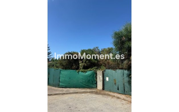 Resale - Plot - Estepona - Atalaya