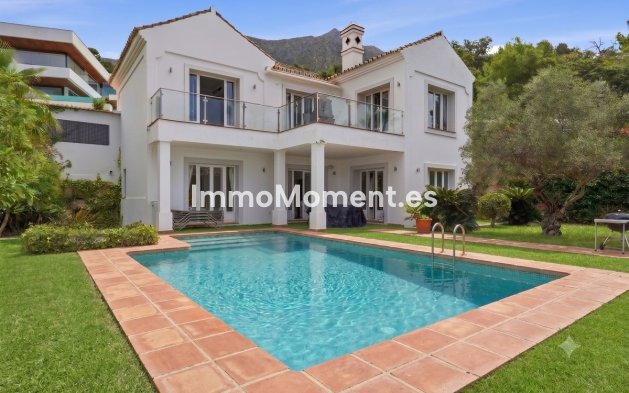 Bestaande woning - Vrijstaande villa - Binnenland  - Istán