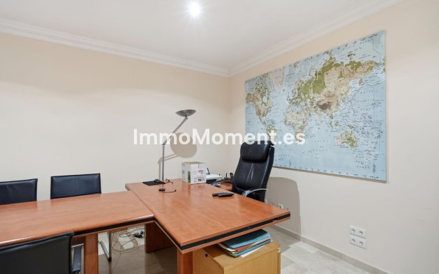 Bestaande woning - Vrijstaande villa - Binnenland  - Istán