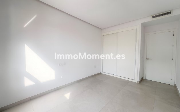 Resale - Apartment - Benahavís - La Quinta