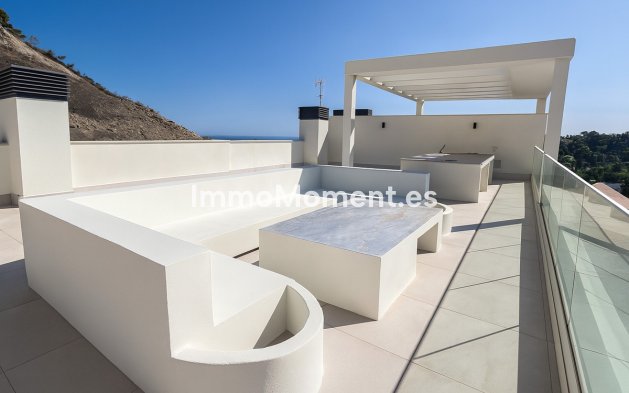 Resale - Apartment - Benahavís - La Quinta