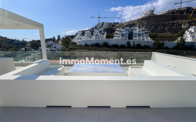 Resale - Apartment - Benahavís - La Quinta