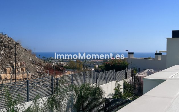 Resale - Apartment - Benahavís - La Quinta
